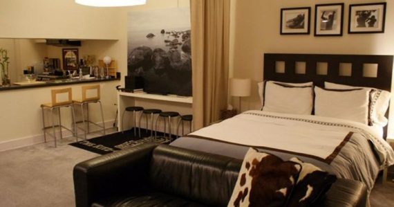 Как сделать гостиную в однокомнатной квартире